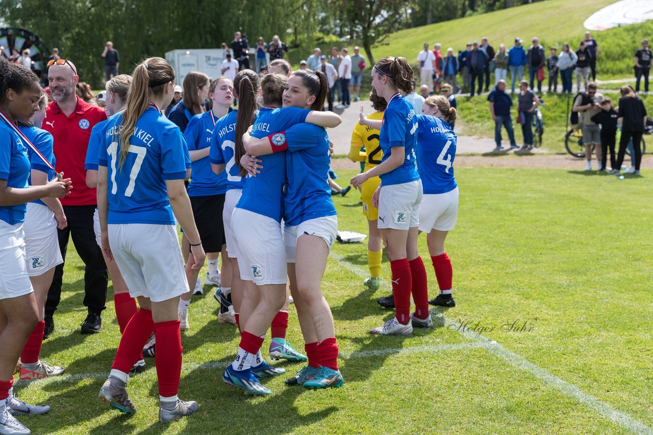 Bild 154 - wBJ SH-Pokalfinale  Holstein-Kiel - SV Viktoria : Ergebnis: 1:0